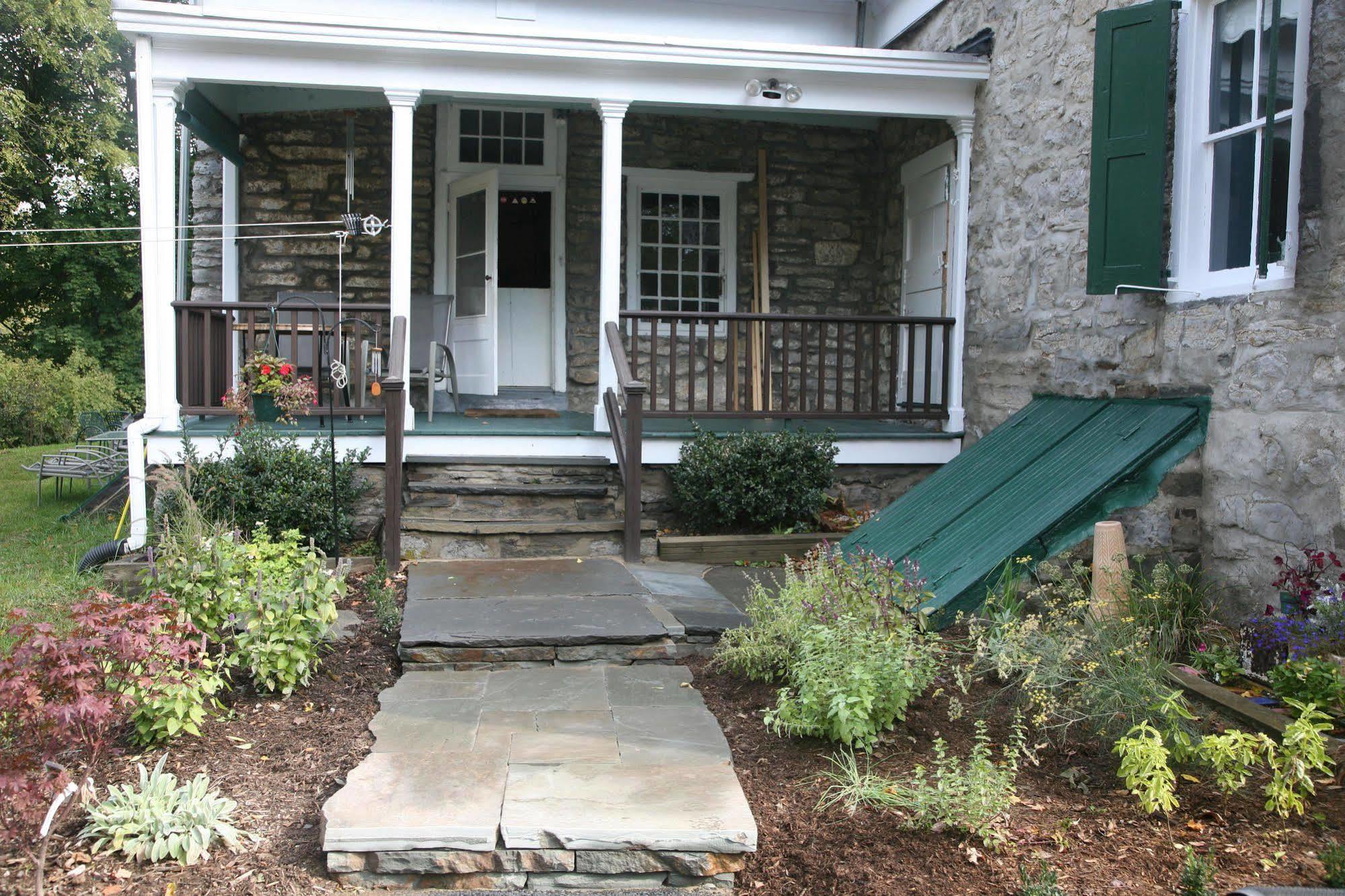 The Stone House Bed And Breakfast Hurley Екстериор снимка