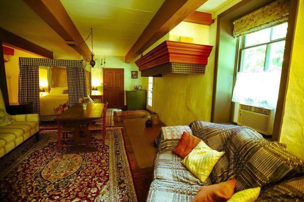 The Stone House Bed And Breakfast Hurley Екстериор снимка